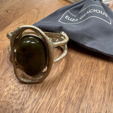 Eliza Gracious - Hinged bangle with large resin stone | 2 colours