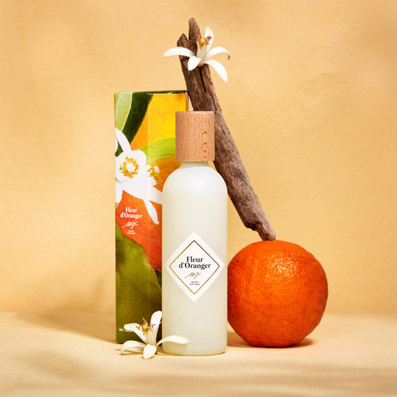 My Jolie Candle collection has collaborated with Maison Berger

My Jolie 100ml Room Spray
The Florals Family fragrance
Fragrance - Orange Blossom 