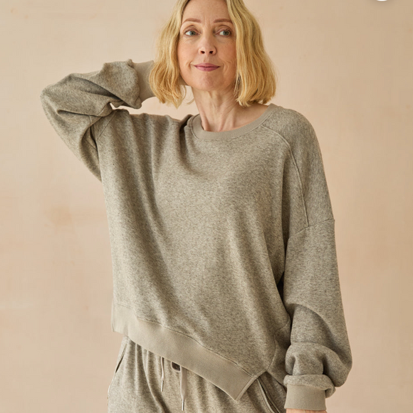 Chalk - Kerrie Relaxed Fit Sweatshirt soft luxury fabric
Colour - Mole
