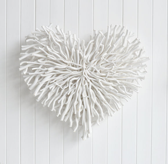 Large White Chunky Twig Heart   *CLICK & COLLECT ONLY*