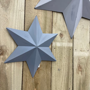Retreat -Lovely hanging metal wall star in a dark grey. Featuring a rustic, distressed look 30cm 14SS22