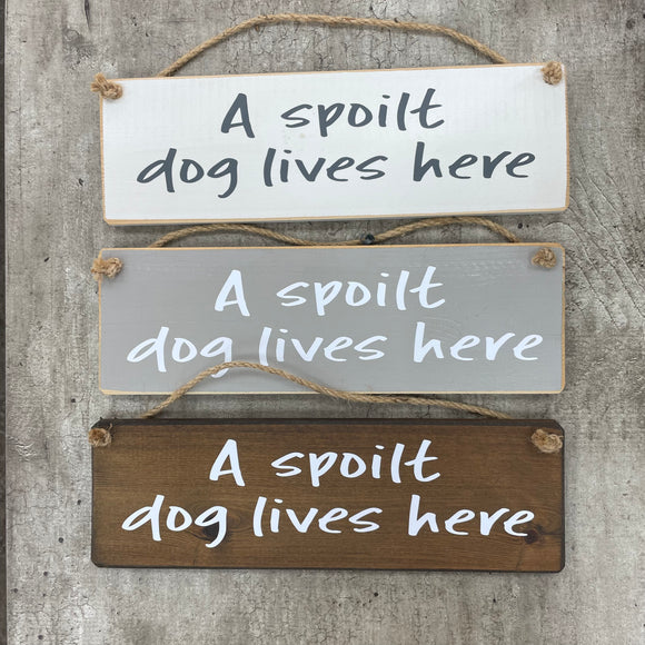 Made in the UK by Giggle Gift Co. Wooden L29.5cm Hanging Sign 