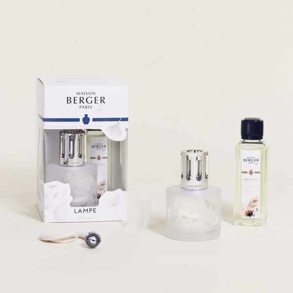 Maison Berger Aroma Gift Set; Frosted white glass lamp with a floral leaf decoration. 250ml Aroma Relax fragrance - Oriental comfort  4677