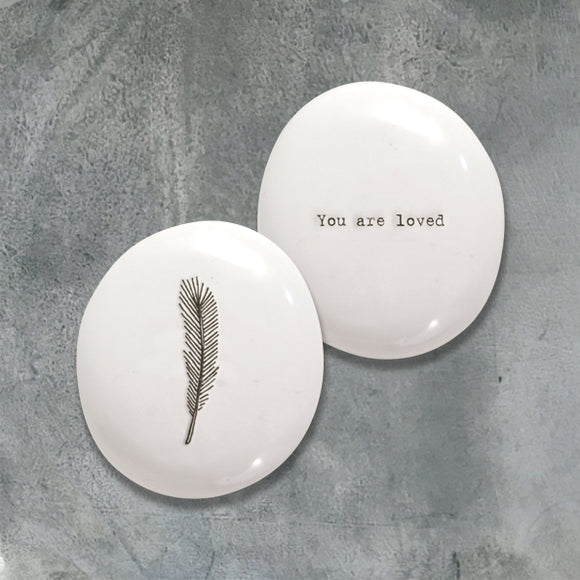 East of India Quotable pebble collection - Small gifts with a meaningful quote for someone special White Round Pebble 'You are loved'