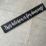 Targa in metallo con scritta in inglese This Kitchen Is for Dancing Farmhouse per esterni, vintage, per sala da pranzo, arte cristiana, regali cattolici, decorazione per la casa, per bar, cucina Targa in metallo con scritta in inglese This Kitchen Is for Dancing Farmhouse per esterni, vintage, per sala da pranzo, arte cristiana, regali cattolici, decorazione per la casa, per bar, cucina