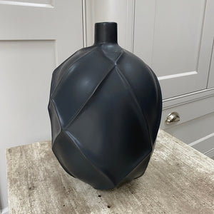 Light & Living Ventano Matt Black Ceramic Vase