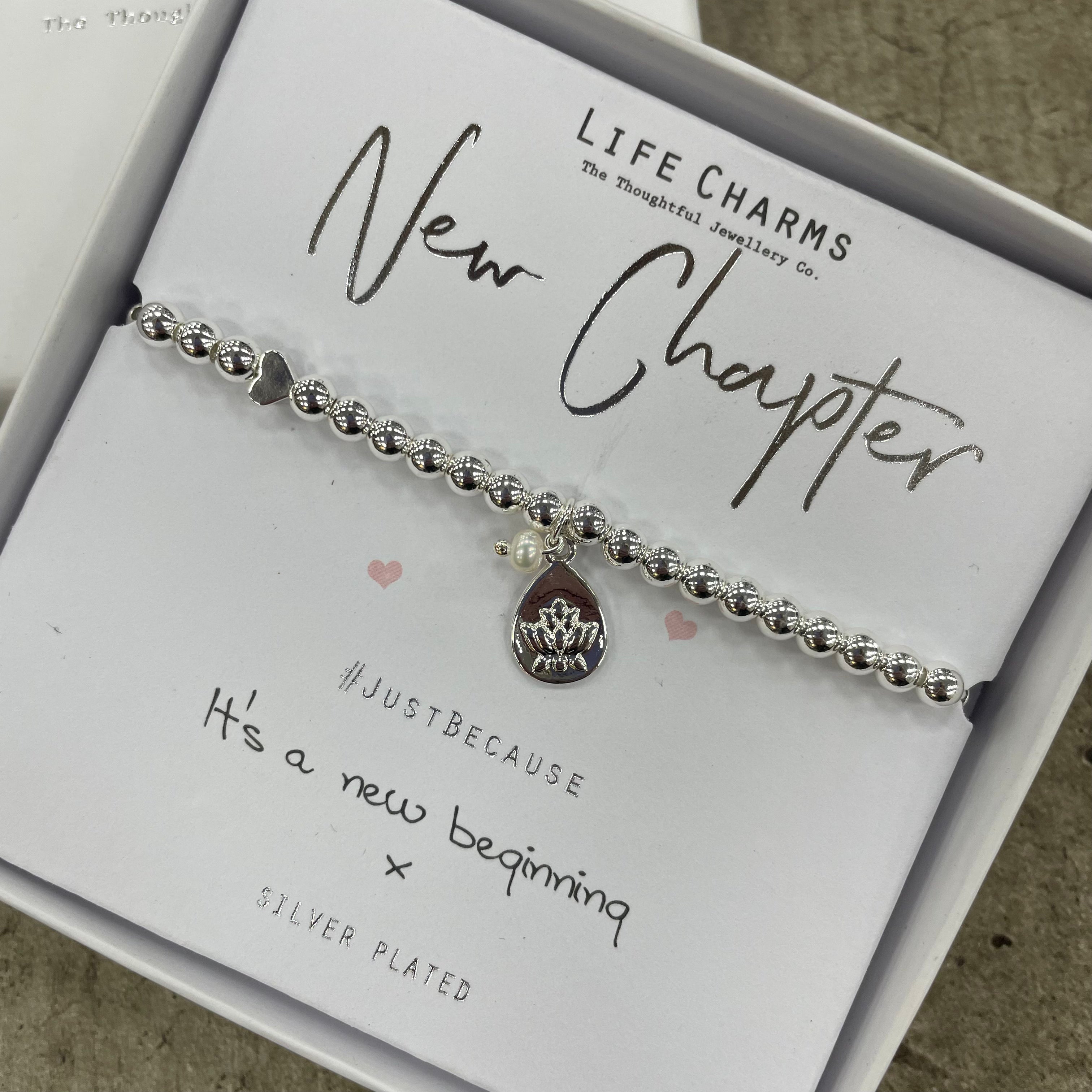 Llife BOTTON CHARM BRACELET