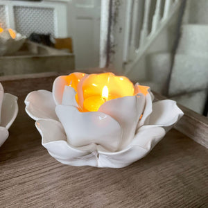 Sally White Flower Candle Holders