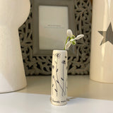 Mini White Bud Vase with quote - 'If friends were flowers I'd pick you'